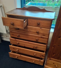 Load image into Gallery viewer, Pine Chest of Drawers