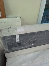 Load image into Gallery viewer, Factory Return 4ft Bed Complete