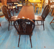 Load image into Gallery viewer, Dropleaf Dining Table & 4 Chairs