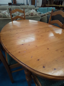 Dining Table & 4 Chairs