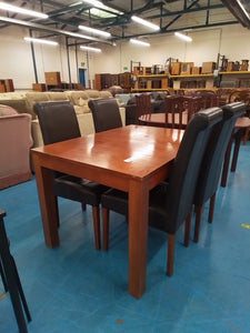 Dining Table & 4 Chairs