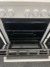 Load image into Gallery viewer, Electric freestanding cooker 50cm single oven.
