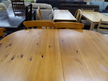 Load image into Gallery viewer, Pine Extending Dining Table &amp; 6 Chairs
