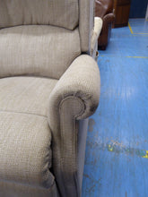 Load image into Gallery viewer, Manual Recliner
