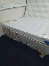 Load image into Gallery viewer, Factory Return 4ft Bed
