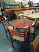 Load image into Gallery viewer, Circular Dining Table &amp; 4 Chairs
