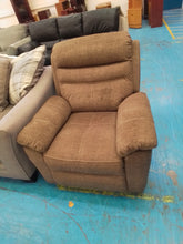 Load image into Gallery viewer, Manual reclining armchair
