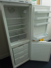Load image into Gallery viewer, Bosch Fridge/Freezer
