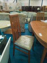 Load image into Gallery viewer, Extending Dining Table &amp; 4 Chairs
