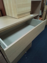 Load image into Gallery viewer, Chest of Drawers
