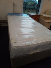 Load image into Gallery viewer, Single Factory Return Bed
