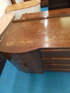 Sideboard