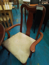 Load image into Gallery viewer, Extending Dining Table &amp; 6 Chairs
