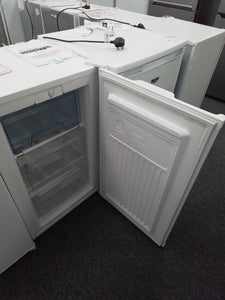 Fridgemaster undercounter freezer - see description
