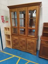 Load image into Gallery viewer, Display Cabinet
