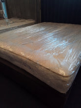 Load image into Gallery viewer, Kingsize Factory Return Mattress
