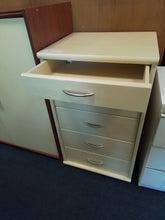 Load image into Gallery viewer, Chest of Drawers
