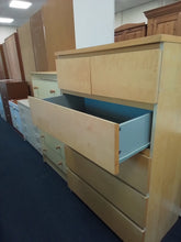 Load image into Gallery viewer, Chest of Drawers
