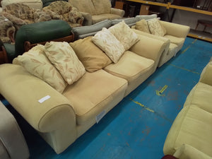 4 Seater & 2 Seater sofa