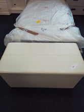 Load image into Gallery viewer, Blanket Box
