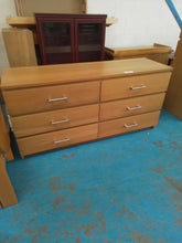 Load image into Gallery viewer, Chest of Drawers
