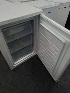 Undercounter freezer