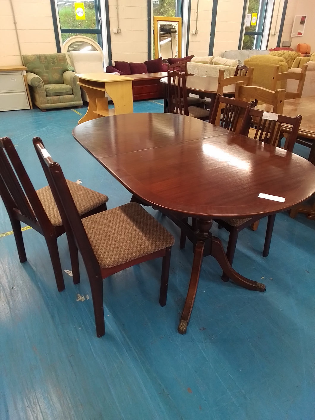 Dining Table & 4 Chairs