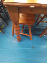 Load image into Gallery viewer, Pine Dining Table &amp; 4 Chairs
