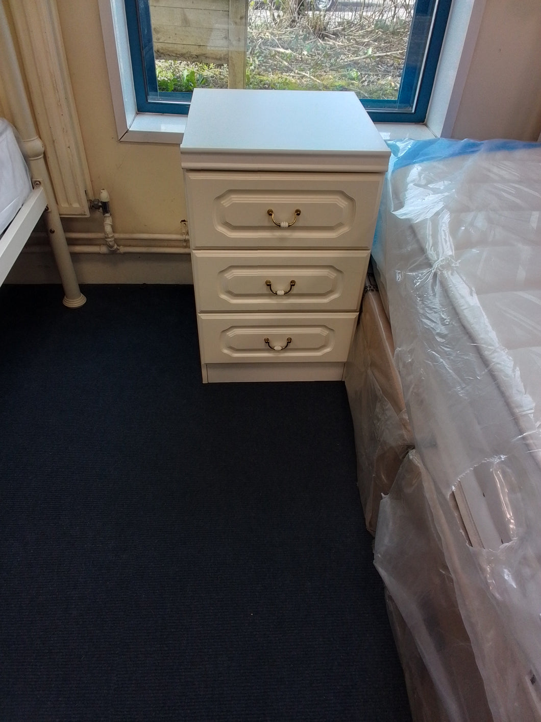 White Bedside Cabinet