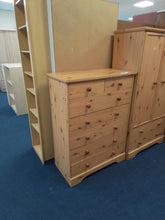 Load image into Gallery viewer, Pine Chest of Drawers
