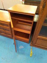 Load image into Gallery viewer, Hi Fi Cabinet

