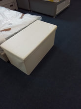 Load image into Gallery viewer, Blanket Box
