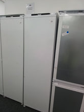 Load image into Gallery viewer, Intergrated Fridge

