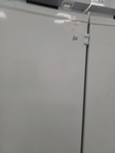 Load image into Gallery viewer, Integrated Freezer
