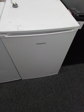Load image into Gallery viewer, Undercounter freezer
