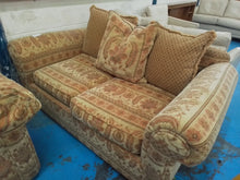 Load image into Gallery viewer, 4 Seater &amp; 2 Seater &amp; 2 x pouffe

