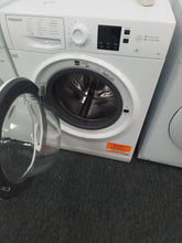 Load image into Gallery viewer, Hotpoint 7kg Washing Machine
