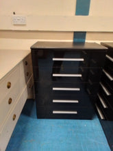 Load image into Gallery viewer, Chest of Drawers
