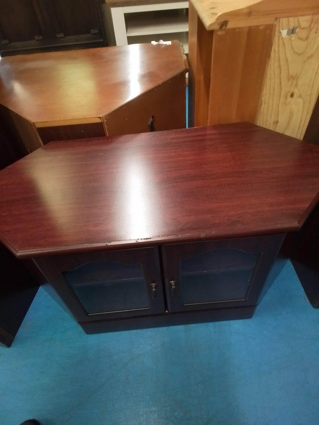 Tv unit