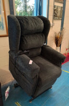 Load image into Gallery viewer, Electric Riser Recliner
