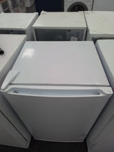 Load image into Gallery viewer, Undercounter fridge
