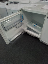 Load image into Gallery viewer, Integrated Fridge
