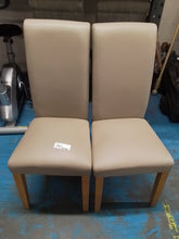 Load image into Gallery viewer, 2 Dining Chairs
