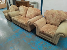 Load image into Gallery viewer, 2 Seater sofa &amp; 2 x armchairs
