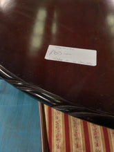 Load image into Gallery viewer, Extending Dining Table &amp; 6 Chairs
