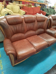 Brown 3 seater sofa & 2 x armchairs
