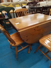 Load image into Gallery viewer, Dropleaf Table &amp; 4 Chairs
