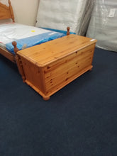 Load image into Gallery viewer, Pine Blanket Box

