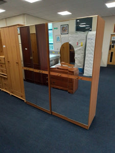 Wardrobe set (2 x wardrobes)