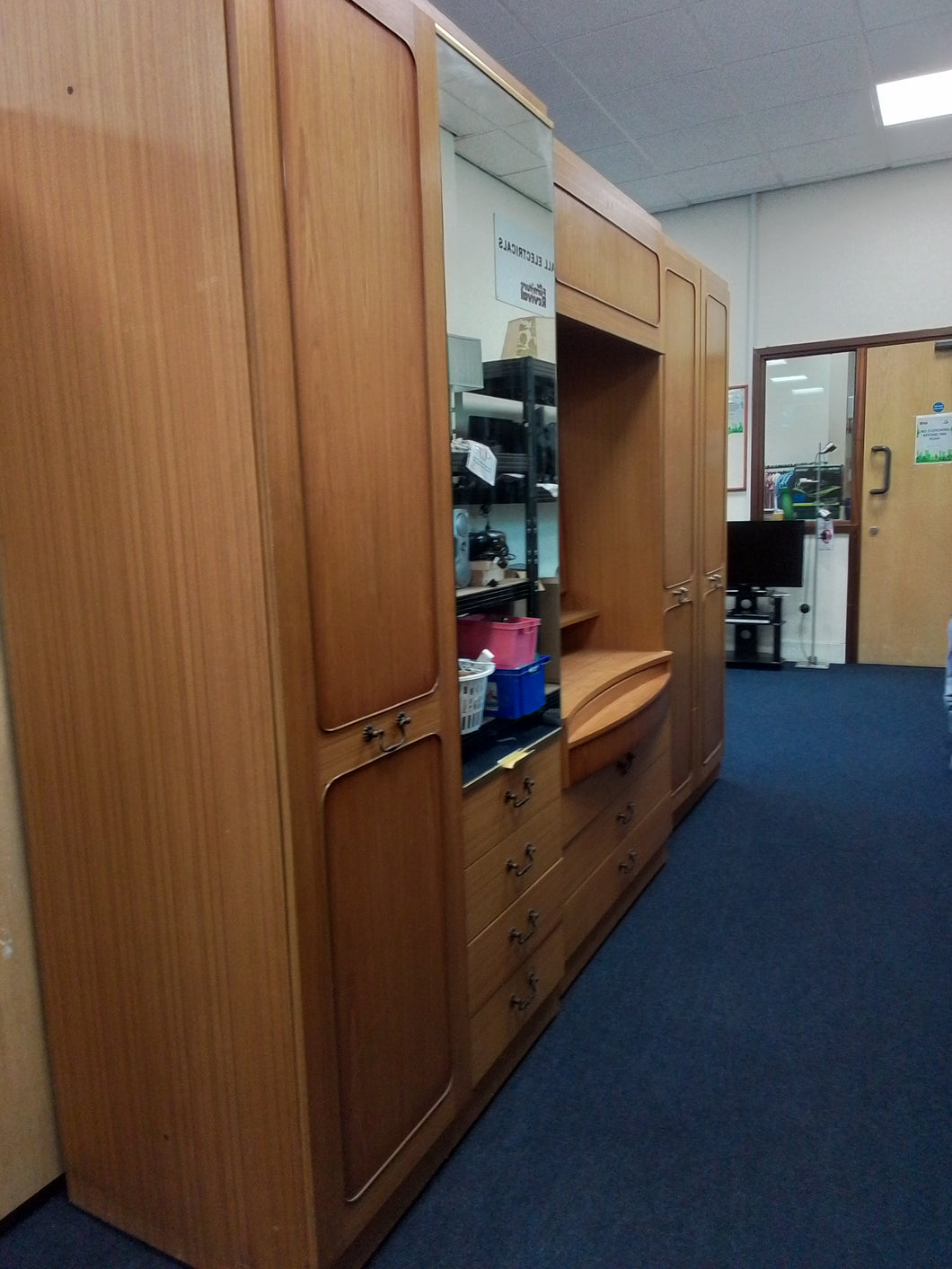 Wardrobe Fitment